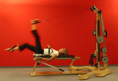 Gyrotronic Claudia Neiß Beine